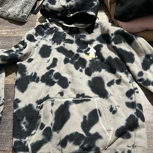 women’s medium dutch hoodie